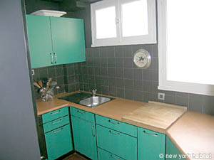 Paris 2 Bedrooms apartment - kitchen (PA-2001) photo 1 of 3