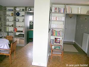 Paris 2 Bedrooms apartment - living room (PA-2001) photo 7 of 12