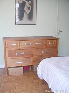 Paris 2 Bedrooms apartment - bedroom 2 (PA-2001) photo 2 of 5