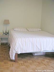 Paris 2 Bedrooms apartment - bedroom 2 (PA-2001) photo 1 of 5