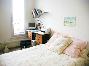 Paris T2 appartements location vacances - chambre (PA-2006) photo 1 de 3