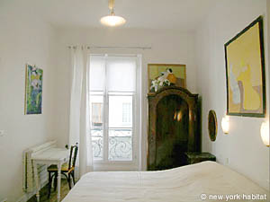 Paris 3 Bedroom apartment - bedroom 2 (PA-2015) photo 1 of 6