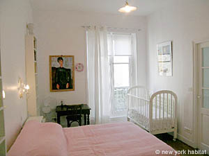 Paris 3 Bedroom apartment - bedroom 3 (PA-2015) photo 1 of 4