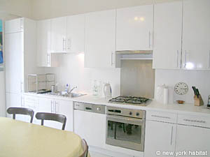 Paris 3 Bedroom apartment - kitchen (PA-2015) photo 1 of 4