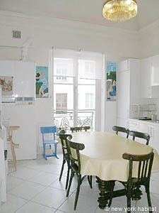 Paris 3 Bedroom apartment - kitchen (PA-2015) photo 3 of 4