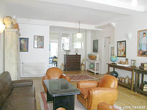 Paris 3 Bedroom apartment - living room (PA-2015) photo 3 of 4