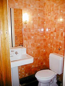 Paris T3 logements location appartements - salle d'eau 2 (PA-2016) photo 1 de 3