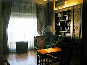 Paris T3 logements location appartements - chambre 2 (PA-2016) photo 1 de 5