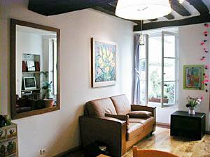 Paris 2 Bedroom accommodation - living room (PA-2022) photo 2 of 4