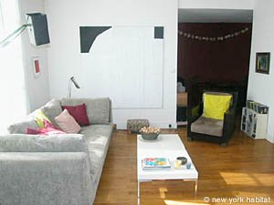 Paris 2 Zimmer ferienwohnung - wohnzimmer (PA-2065) photo 1 von 8