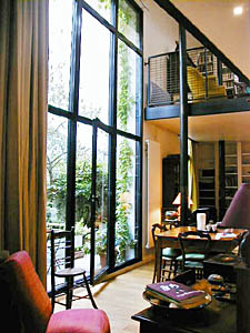 Paris T2 - Triplex - Maison citadine appartements location vacances - s&eacute;jour (PA-2067) photo 2 de 8