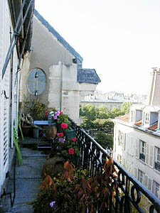 Paris 4 Bedroom accommodation - living room (PA-2075) photo 10 of 12