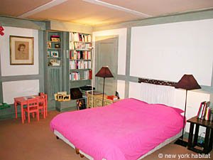 Paris 4 Bedroom accommodation - bedroom 3 (PA-2075) photo 1 of 4