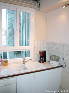 Paris 4 Bedroom accommodation - kitchen (PA-2075) photo 7 of 7