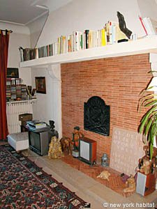 Paris 4 Bedroom accommodation - living room (PA-2075) photo 8 of 12