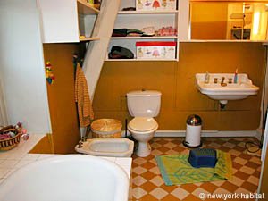 Paris 4 Bedroom accommodation - bathroom 3 (PA-2075) photo 4 of 4