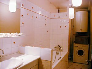 Paris 4 Bedroom accommodation - bathroom 2 (PA-2075) photo 1 of 3