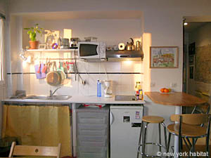 Paris Studio accommodation - kitchen (PA-2102) photo 1 of 3