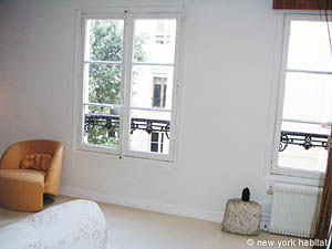 Paris T3 - Duplex appartements location vacances - s&eacute;jour (PA-2110) photo 8 de 11