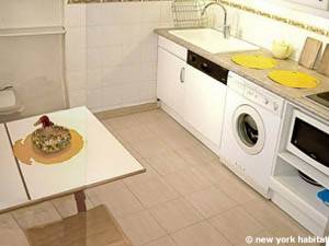 Paris 3 Bedroom apartment - kitchen (PA-2112) photo 4 of 6
