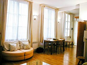 Paris T2 logement location appartement - s&eacute;jour (PA-2117) photo 7 sur 12