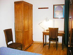 Paris T2 logement location appartement - chambre (PA-2117) photo 3 sur 5
