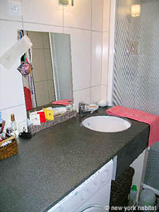 Paris 1 Bedroom accommodation - bathroom (PA-2119) photo 2 of 5