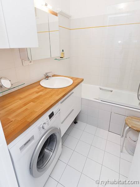 Paris Studio/T1 appartements location vacances - cuisine (PA-2135) photo 1 de 4
