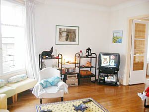 Paris 2 Bedroom accommodation - living room (PA-2141) photo 3 of 8