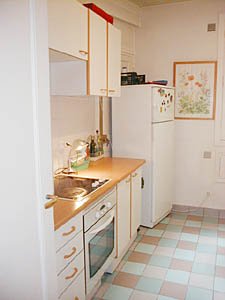 Paris 2 Bedroom accommodation - kitchen (PA-2141) photo 2 of 3