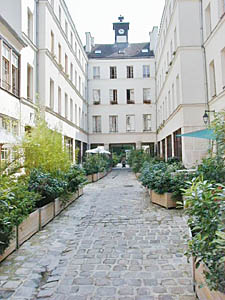 Paris 2 Bedrooms - Duplex apartment other photo 24
