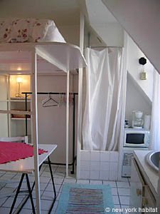 Paris Studio T1 logement location appartement - s&eacute;jour (PA-2155) photo 2 sur 12