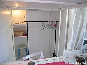 Paris Studio T1 logement location appartement - s&eacute;jour (PA-2155) photo 6 sur 12