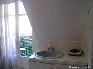 Paris Studio T1 logement location appartement - cuisine (PA-2155) photo 2 sur 2