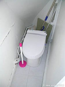Paris Studio T1 logement location appartement - salle d'eau 1 (PA-2155) photo 3 sur 3