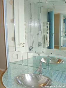 Paris 3 Zimmer wohnungsvermietung - badezimmer 1 (PA-2160) photo 5 von 7