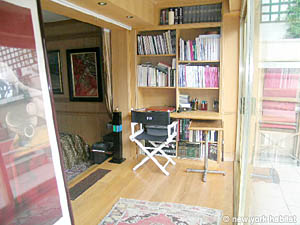 Paris 1 Bedroom apartment - living room (PA-2192) photo 4 of 4