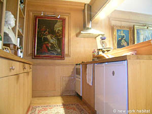 Paris 1 Bedroom apartment - kitchen (PA-2192) photo 2 of 4