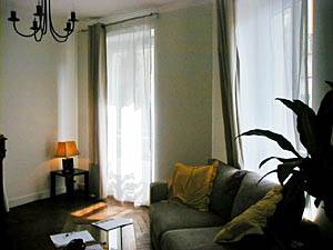 Paris T2 appartements location vacances - s&eacute;jour (PA-2201) photo 4 de 8