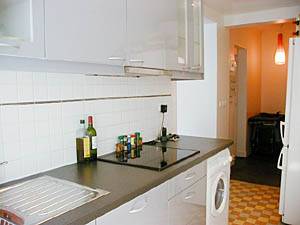 Paris T2 appartements location vacances - cuisine (PA-2201) photo 2 de 4