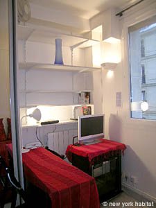 Paris Studio apartment - living room (PA-2207) photo 2 of 6