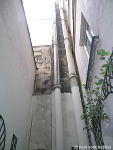 Paris 1 Bedroom apartment - bathroom 1 (PA-2265) photo 5 of 5
