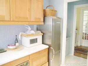 Paris 2 Bedrooms apartment kitchen photo 25