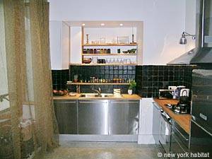 Paris 1 Bedroom accommodation - kitchen (PA-2275) photo 2 of 3