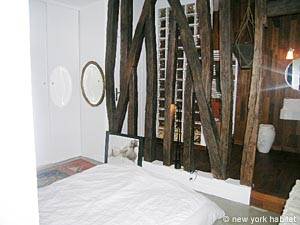 Paris 1 Bedroom accommodation - bedroom (PA-2275) photo 1 of 7