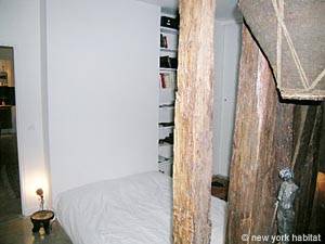 Paris 1 Bedroom accommodation - bedroom (PA-2275) photo 2 of 7