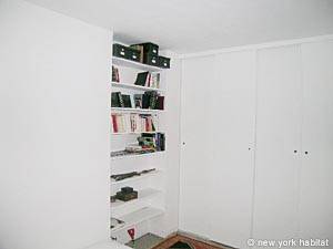 Paris 1 Bedroom accommodation - bedroom (PA-2275) photo 3 of 7