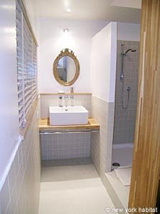 Paris T2 logements location appartements - salle d'eau (PA-2291) photo 1 de 4