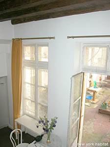Paris Alcove Studio - Duplex apartment - living room (PA-2292) photo 5 of 9