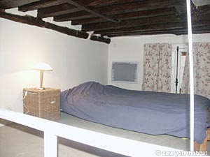 Paris Studio accommodation - living room (PA-2304) photo 4 of 5